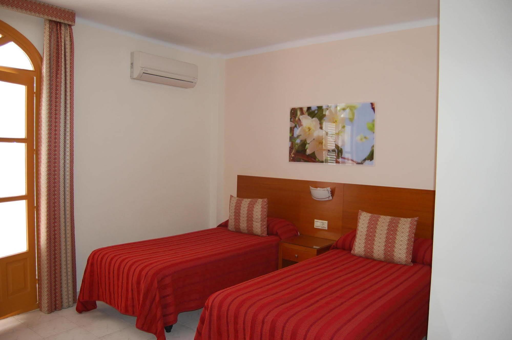 Hotell Marazul 2*